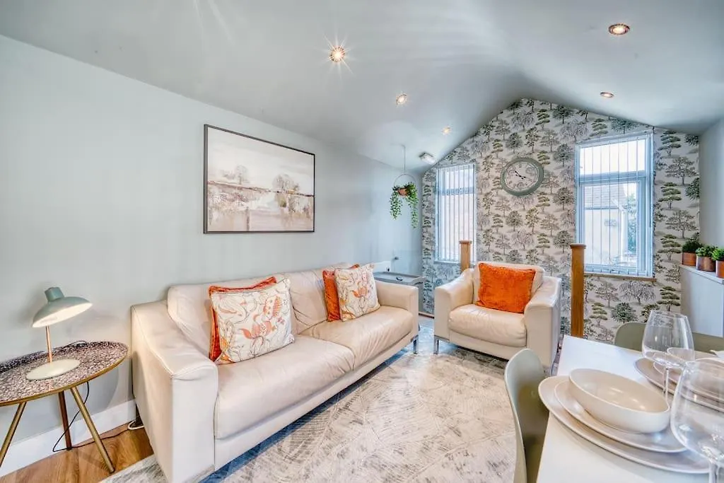 Stylish Duplex 2Bed Apartment With Garden 10Min City 카디프
